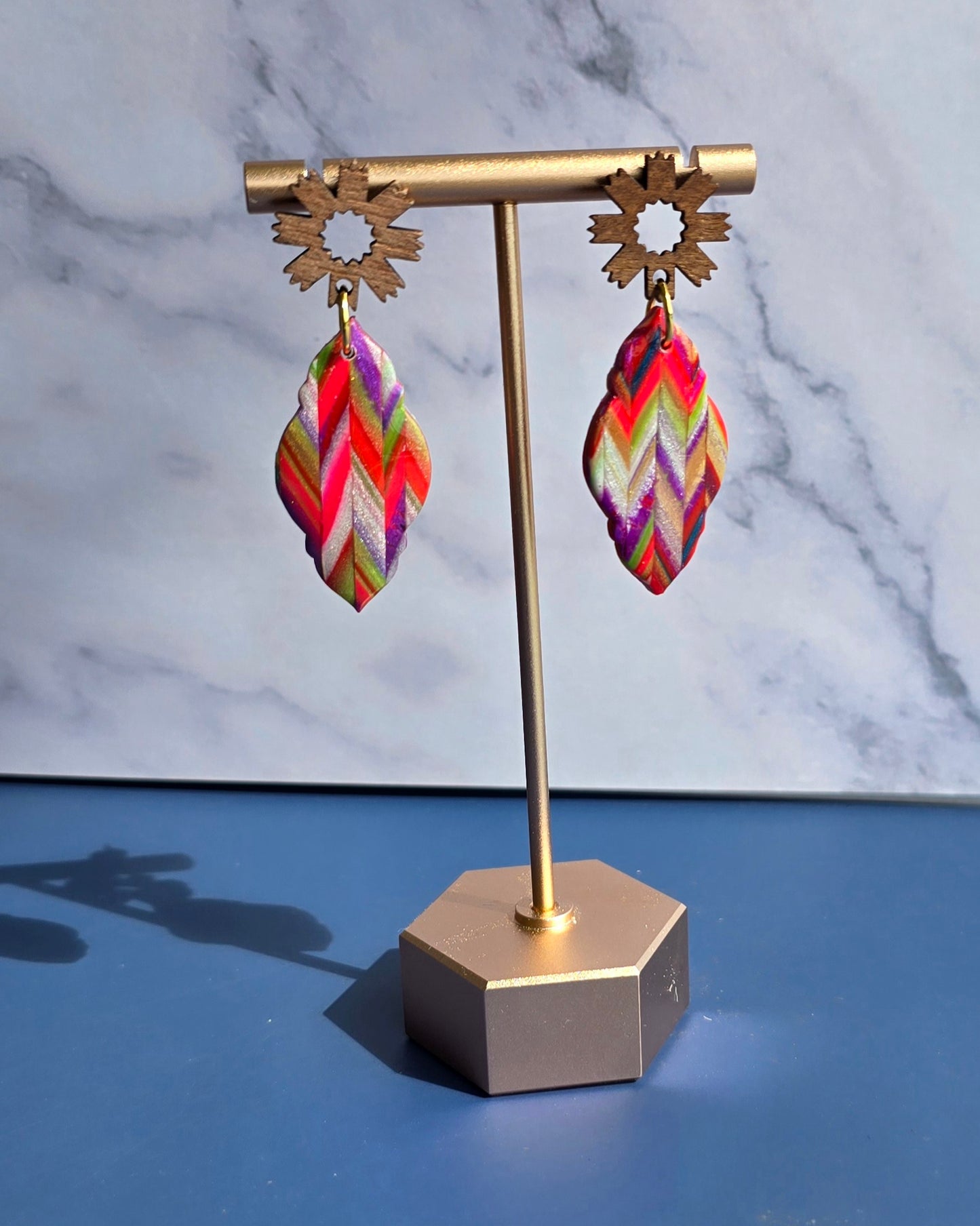 A colorful fusion of bold pattern and natural beauty — made to stand out with ease #68