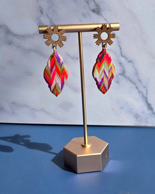 A colorful fusion of bold pattern and natural beauty — made to stand out with ease #68